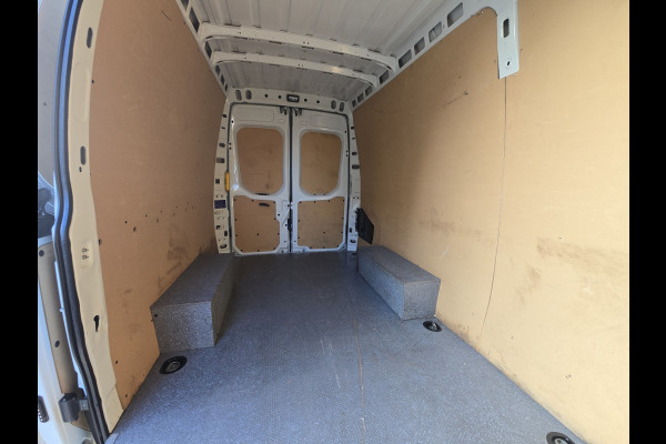 Iveco Daily 35S14V 2.3 352L H2 - 140 Pk - Euro 6 - Airco - Cruise Control