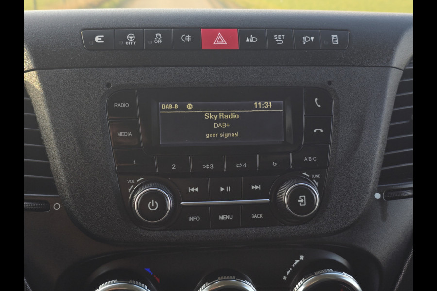 Iveco Daily 35S14V 2.3 352L H2 - 140 Pk - Euro 6 - Airco - Cruise Control