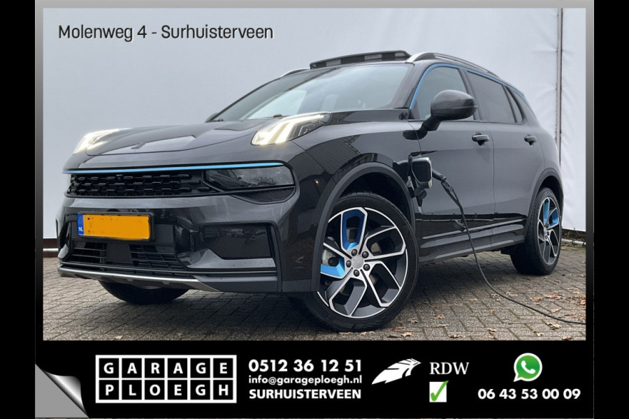 Lynk & Co 01 1.5 262PK PHEV Zwarte hemel 360° Trekhaak StoelVerw. Pano.dak Plug-in