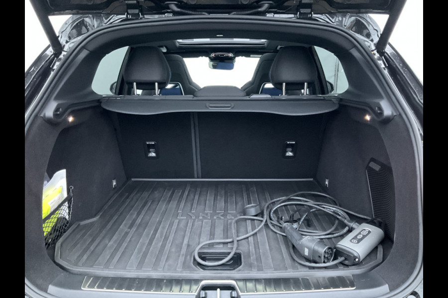 Lynk & Co 01 1.5 262PK PHEV Zwarte hemel 360° Trekhaak StoelVerw. Pano.dak Plug-in
