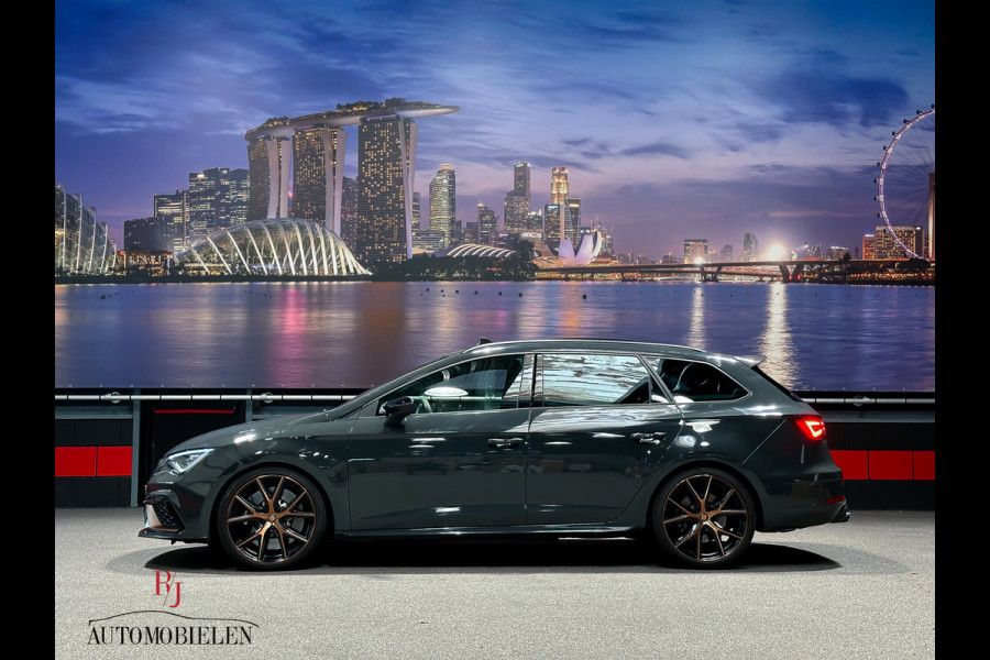 Seat Leon ST 2.0 TSI CUPRA R 300 Carbon Brembo Limited edition