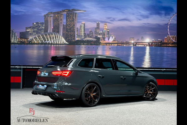 Seat Leon ST 2.0 TSI CUPRA R 300 Carbon Brembo Limited edition