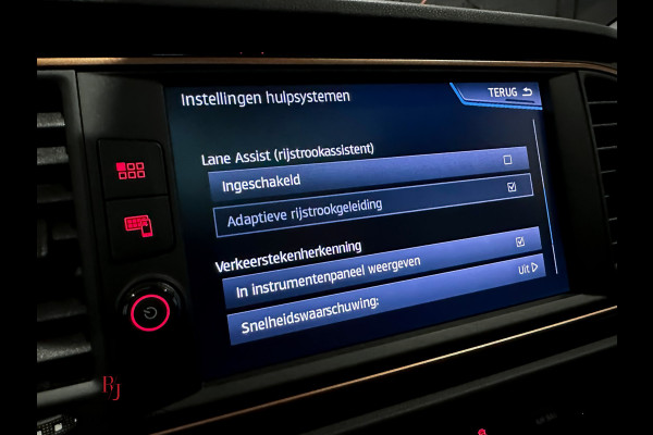 Seat Leon ST 2.0 TSI CUPRA R 300 Carbon Brembo Limited edition