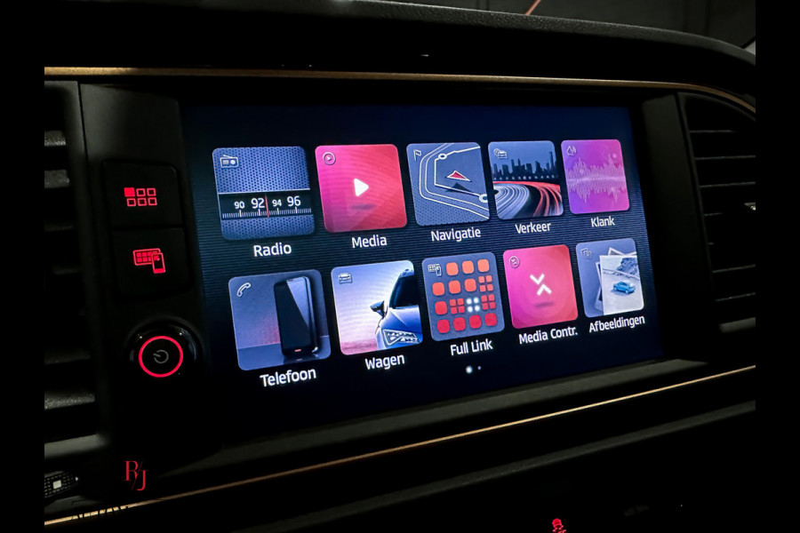 Seat Leon ST 2.0 TSI CUPRA R 300 Carbon Brembo Limited edition