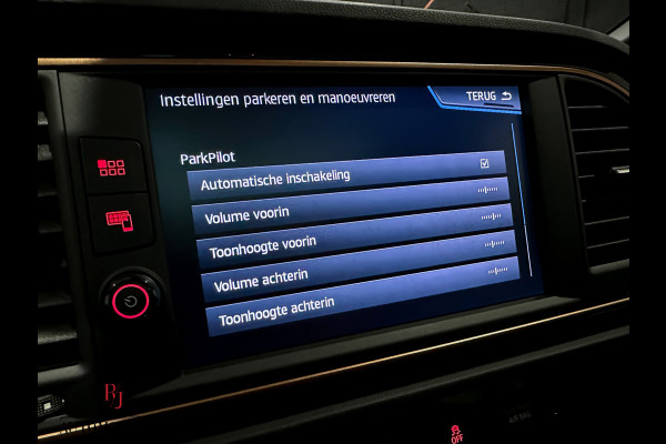 Seat Leon ST 2.0 TSI CUPRA R 300 Carbon Brembo Limited edition