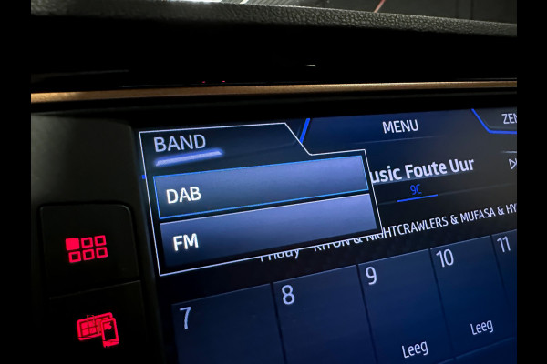 Seat Leon ST 2.0 TSI CUPRA R 300 Carbon Brembo Limited edition