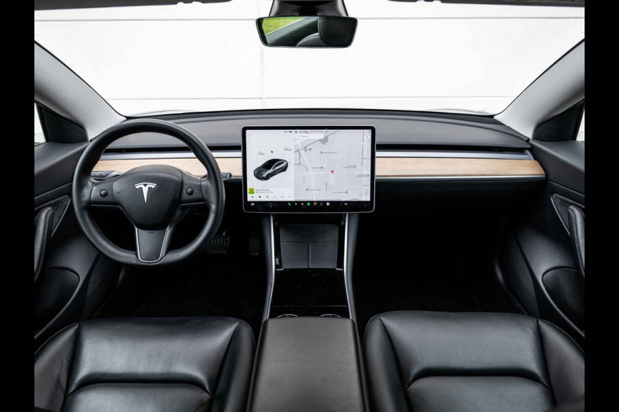 Tesla Model 3 Standard RWD Plus 60 kWh | Trekhaak | Full Autopilot | 92% SoH |