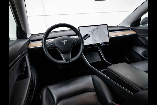 Tesla Model 3 Standard RWD Plus 60 kWh | Trekhaak | Full Autopilot | 92% SoH |