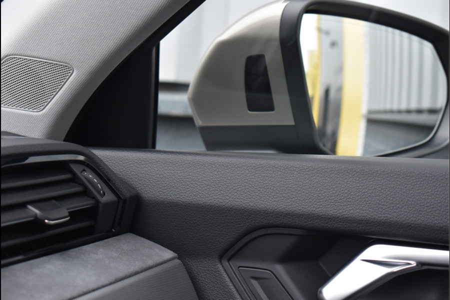 Audi Q3 Sportback 45 TFSI e S-Line 245 Pk Pano Memory Leder Matrix Keyless 360 Camera Trekhaak 19 Inch