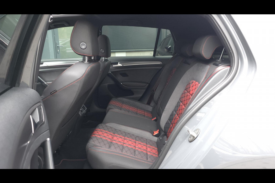 Volkswagen Golf 2.0 TSI GTI TCR | Pano | Carplay | Led | Navi