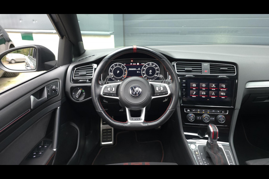 Volkswagen Golf 2.0 TSI GTI TCR | Pano | Carplay | Led | Navi