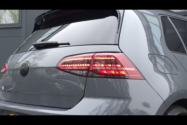 Volkswagen Golf 2.0 TSI GTI TCR | Pano | Carplay | Led | Navi