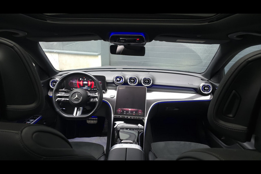 Mercedes-Benz C-Klasse 220 d AMG Line | Panorama | Sfeer | Carplay | Camera