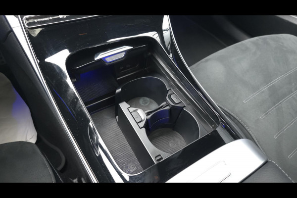 Mercedes-Benz C-Klasse 220 d AMG Line | Panorama | Sfeer | Carplay | Camera