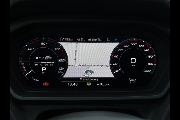 Audi Q4 e-tron 40 LAUNCH EDITION ADVANCED 77KWH + WEGKL. TREKHAAK | SPORTSTOELEN | ADAPTIVE CRUISE | CARPLAY | STOELVERW.