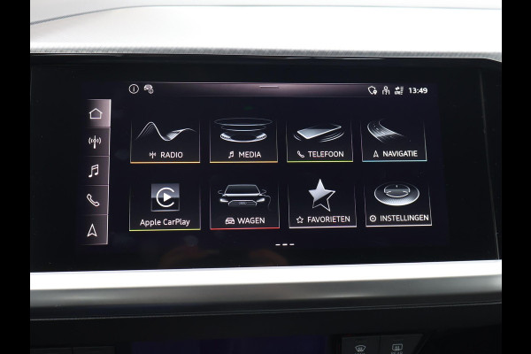 Audi Q4 e-tron 40 LAUNCH EDITION ADVANCED 77KWH + WEGKL. TREKHAAK | SPORTSTOELEN | ADAPTIVE CRUISE | CARPLAY | STOELVERW.