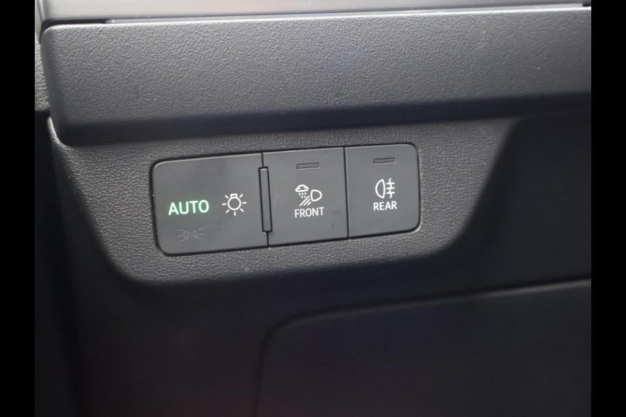 Audi Q4 e-tron 40 LAUNCH EDITION ADVANCED 77KWH + WEGKL. TREKHAAK | SPORTSTOELEN | ADAPTIVE CRUISE | CARPLAY | STOELVERW.