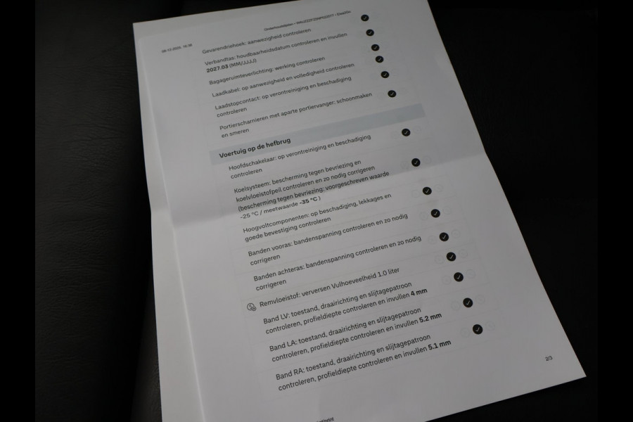 Audi Q4 e-tron 40 LAUNCH EDITION ADVANCED 77KWH + WEGKL. TREKHAAK | SPORTSTOELEN | ADAPTIVE CRUISE | CARPLAY | STOELVERW.