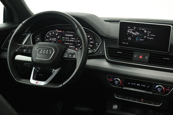Audi Q5 55 TFSI e quattro Competition (PANORAMADAK, TREKHAAK, STOELVERWARMING, ACHTERUITRIJCAMERA, SFEERVERLICHTING, DIGI COCKPIT)