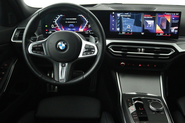 BMW 3 Serie 318i (STOELVERWARMING, STUURVERWARMING, ACHTERUITRIJCAMERA, PARKEERSENSOREN, NAVIGATIE)