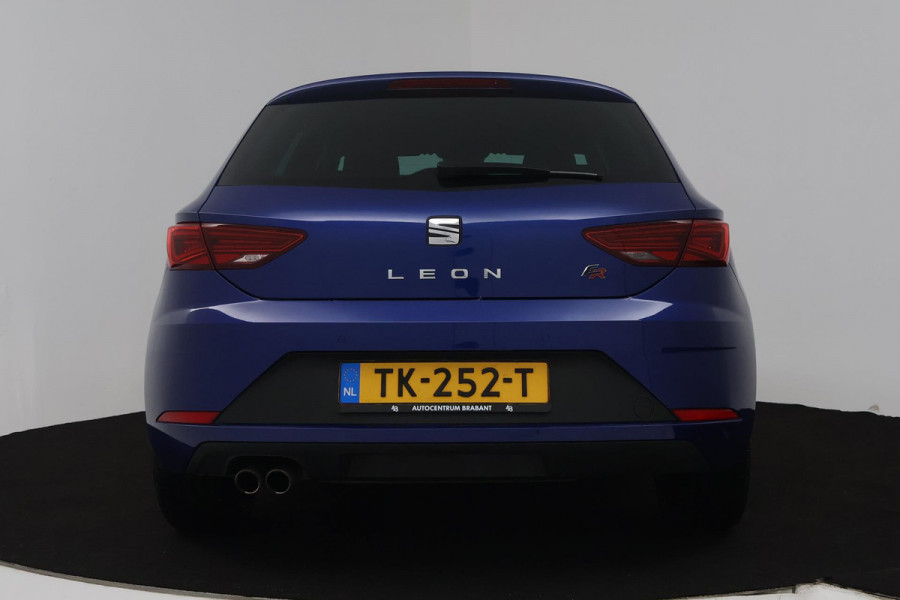 Seat Leon 1.4 EcoTSI FR Business Intense (NAVIGATIE, CARPLAY NAVIGATIE, DIGITALE COCKPIT, PARKEERSENSOREN)