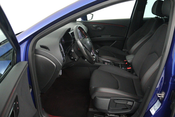 Seat Leon 1.4 EcoTSI FR Business Intense (NAVIGATIE, CARPLAY NAVIGATIE, DIGITALE COCKPIT, PARKEERSENSOREN)