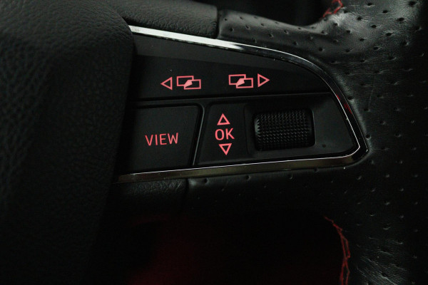 Seat Leon 1.4 EcoTSI FR Business Intense (NAVIGATIE, CARPLAY NAVIGATIE, DIGITALE COCKPIT, PARKEERSENSOREN)