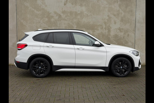 BMW X1 XDrive25e Sport Line Camera Trekhaak Elek. achterklep