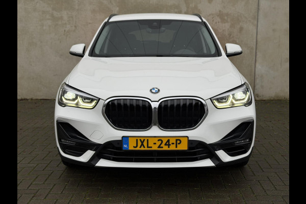 BMW X1 XDrive25e Sport Line Camera Trekhaak Elek. achterklep