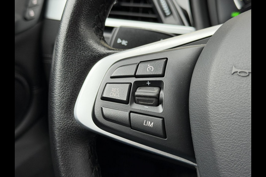 BMW X1 XDrive25e Sport Line Camera Trekhaak Elek. achterklep