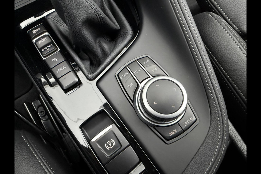 BMW X1 XDrive25e Sport Line Camera Trekhaak Elek. achterklep