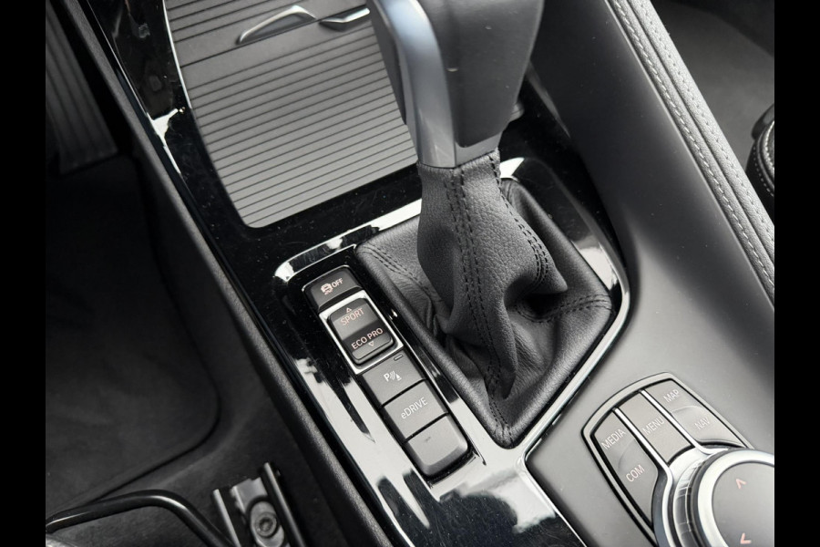 BMW X1 XDrive25e Sport Line Camera Trekhaak Elek. achterklep