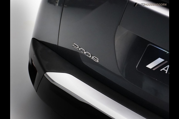 Peugeot 2008 1.2 PureTech Allure Sport 130pk (APPLE CARPLAY,LM-VELGEN,3D-COCKPIT,SPORTSTOELEN,LED,PARKEERSENSOREN,CRUISE,CAMERA)