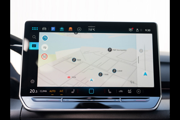 Volkswagen Golf 1.5 eTSI R-Line Edition | Trekhaak wegkl. | Head Up | Camera | Prijs Rijklaar!!