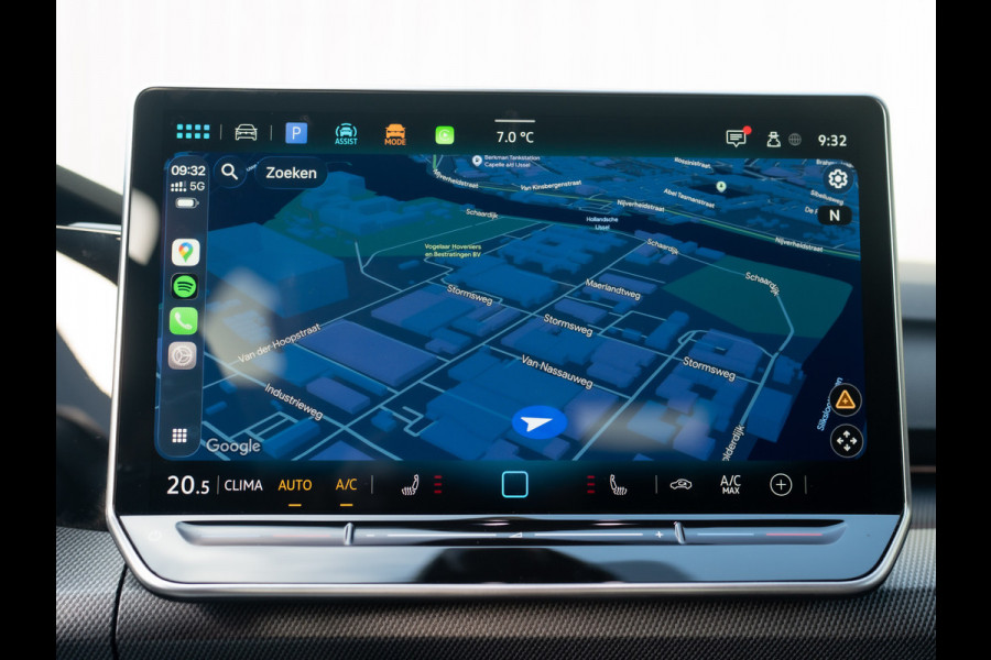 Volkswagen Golf 1.5 eTSI R-Line Edition | Trekhaak wegkl. | Head Up | Camera | Prijs Rijklaar!!