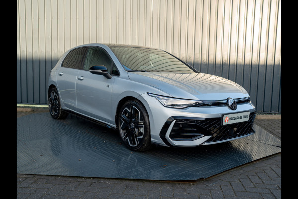 Volkswagen Golf 1.5 eTSI R-Line Edition | Trekhaak wegkl. | Head Up | Camera | Prijs Rijklaar!!