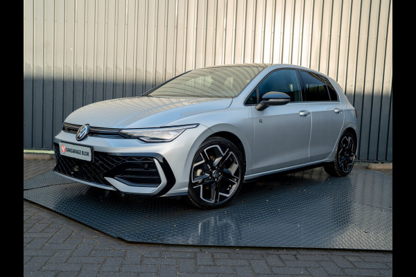 Volkswagen Golf 1.5 eTSI R-Line Edition | Trekhaak wegkl. | Head Up | Camera | Prijs Rijklaar!!