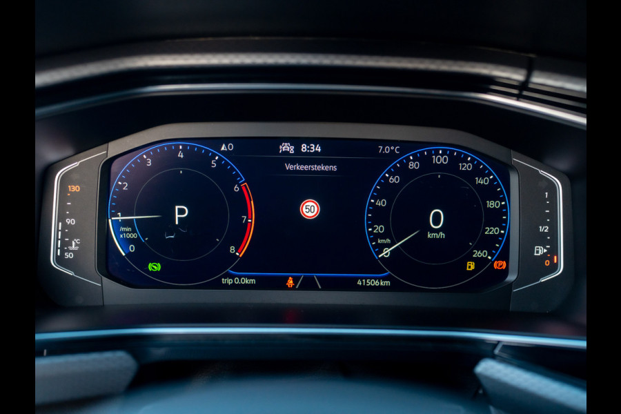 Volkswagen T-Cross 1.0 TSI 110Pk Style | Camera | LED | Stoelverw. | Navi | Prijs Rijklaar!!