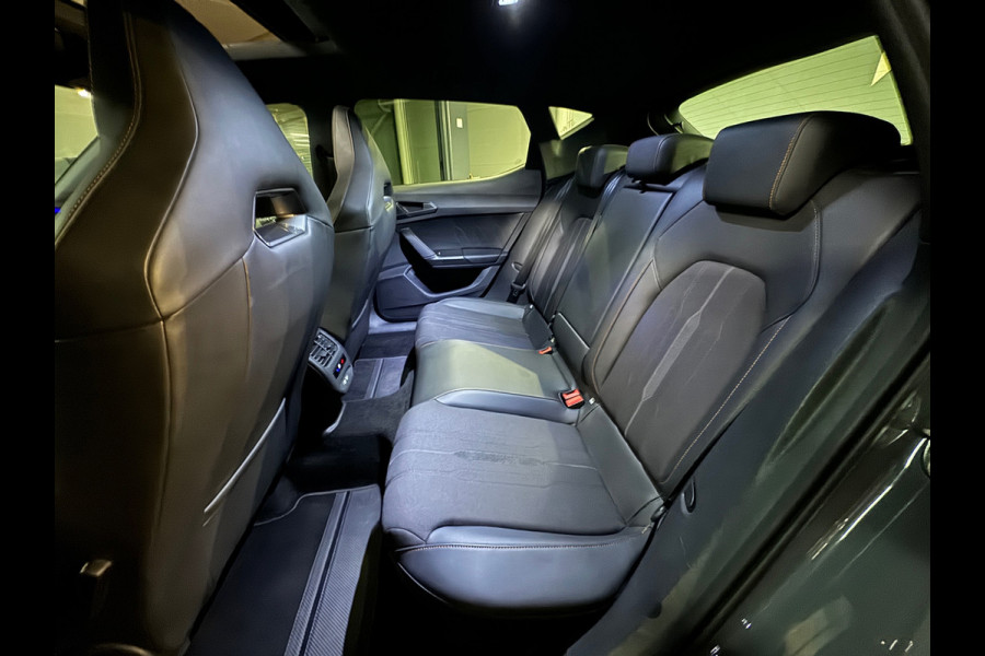 CUPRA Leon 1.4 e-Hybrid VZ Copper Edition Pano|Sfeer|Keyless