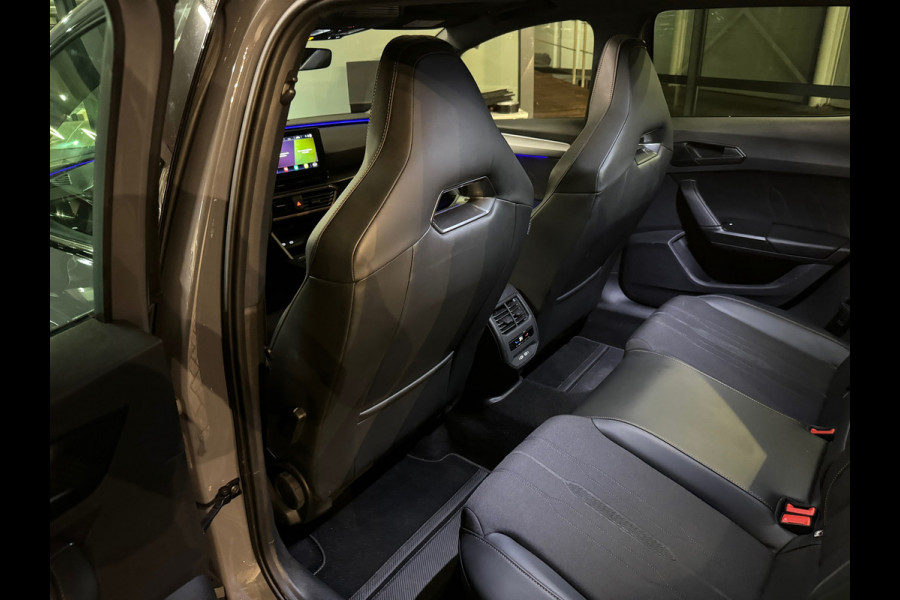 CUPRA Leon 1.4 e-Hybrid VZ Copper Edition Pano|Sfeer|Keyless