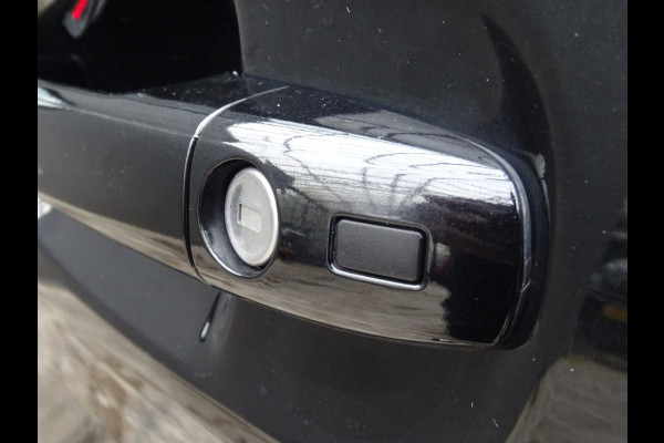 Mercedes-Benz V-Klasse 300d Lang DC Exclusive * MARGE * BURMESTER * PANORAMADAK !!