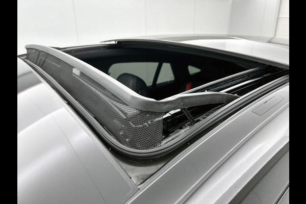 Mercedes-Benz GLE Coupé Mercedes-AMG 53 Hybrid 4MATIC+ Premium Plus Trekhaak | Panorama Schuif-Kanteldak | AMG Night Pakket | Distronic | Parkeerpakket met 360°-camera | Lederen Bekleding. Inclusief 24 maanden MB Certified garantie voor Europa.