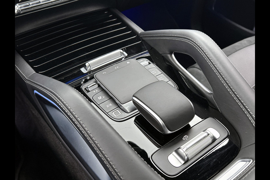 Mercedes-Benz GLE Coupé Mercedes-AMG 53 Hybrid 4MATIC+ Premium Plus Trekhaak | Panorama Schuif-Kanteldak | AMG Night Pakket | Distronic | Parkeerpakket met 360°-camera | Lederen Bekleding. Inclusief 24 maanden MB Certified garantie voor Europa.