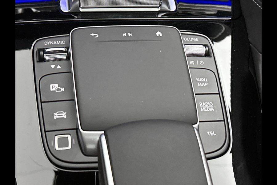 Mercedes-Benz GLE Coupé Mercedes-AMG 53 Hybrid 4MATIC+ Premium Plus Trekhaak | Panorama Schuif-Kanteldak | AMG Night Pakket | Distronic | Parkeerpakket met 360°-camera | Lederen Bekleding. Inclusief 24 maanden MB Certified garantie voor Europa.