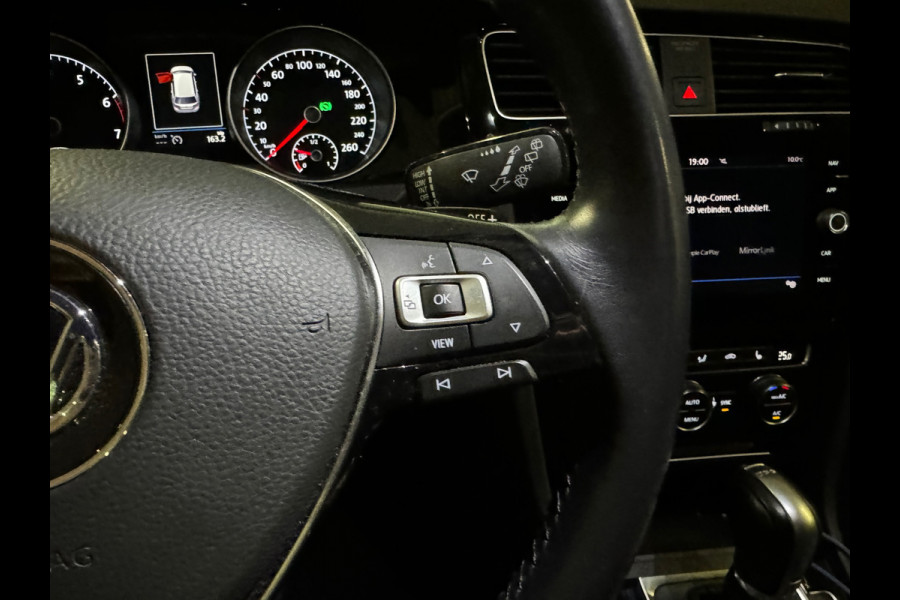 Volkswagen Golf Variant 1.5 TSI Highline Massage|Sfeer|Camera