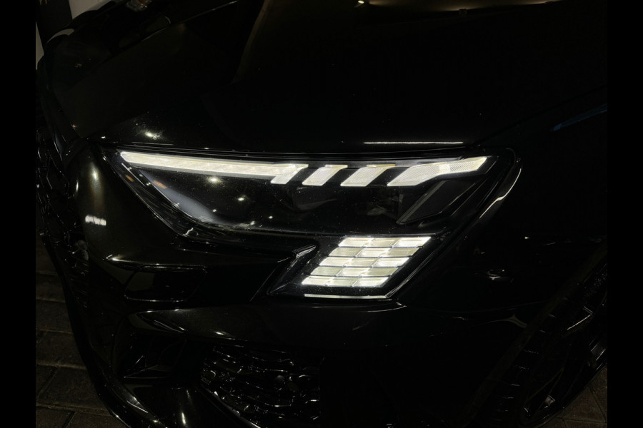 Audi RS3 Limousine 2.5 TFSI quattro Pano|Ceramic|HuD|B&O|VOL