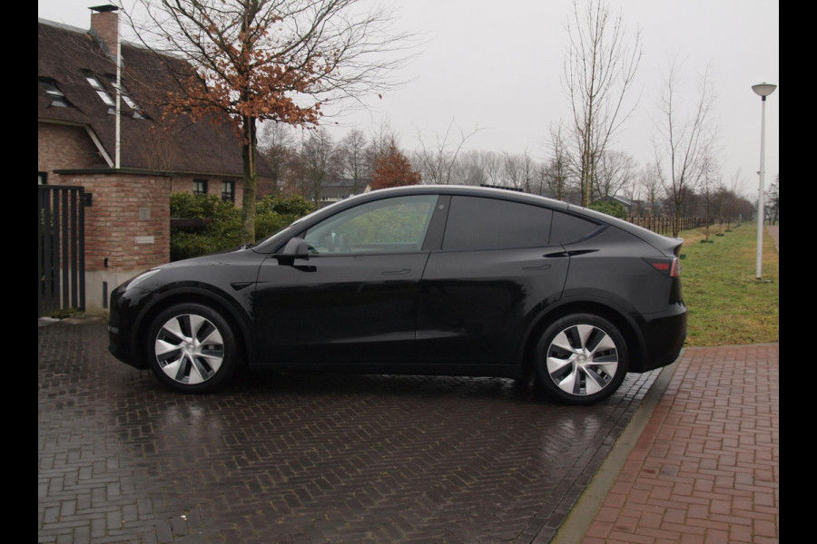 Tesla Model Y Long Range AWD 75 kWh | Panoramadak | Camera | Apple Carplay | Cruise Control |