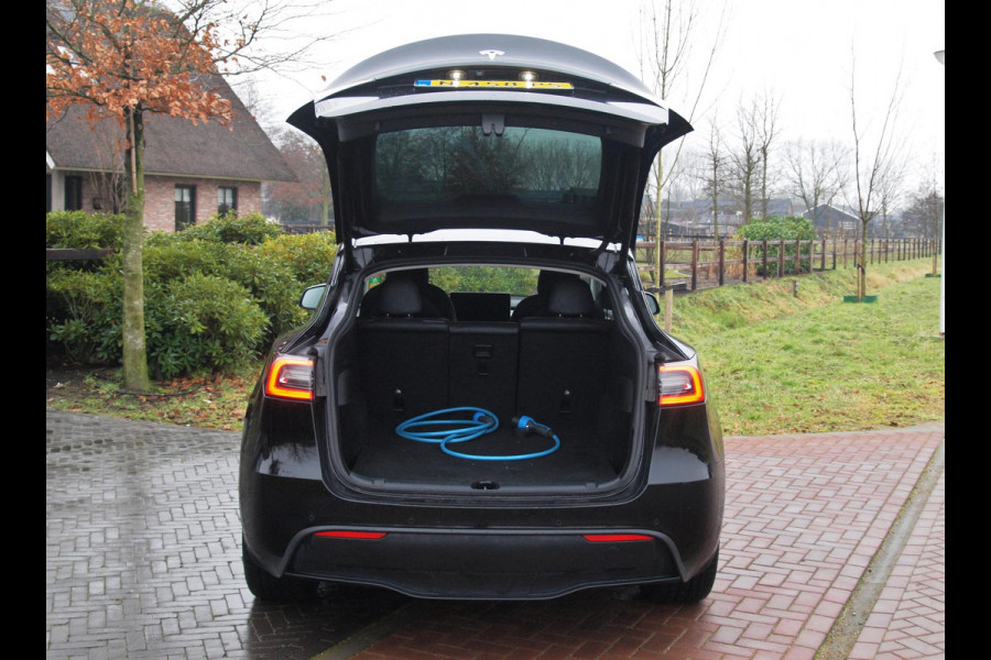 Tesla Model Y Long Range AWD 75 kWh | Panoramadak | Camera | Apple Carplay | Cruise Control |