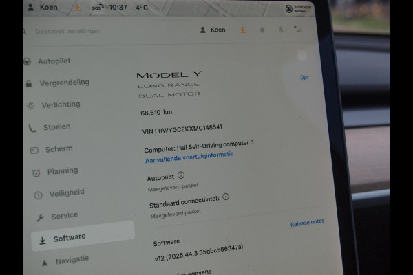 Tesla Model Y Long Range AWD 75 kWh | Panoramadak | Trekhaak | Camera | Apple Carplay | Cruise Control |