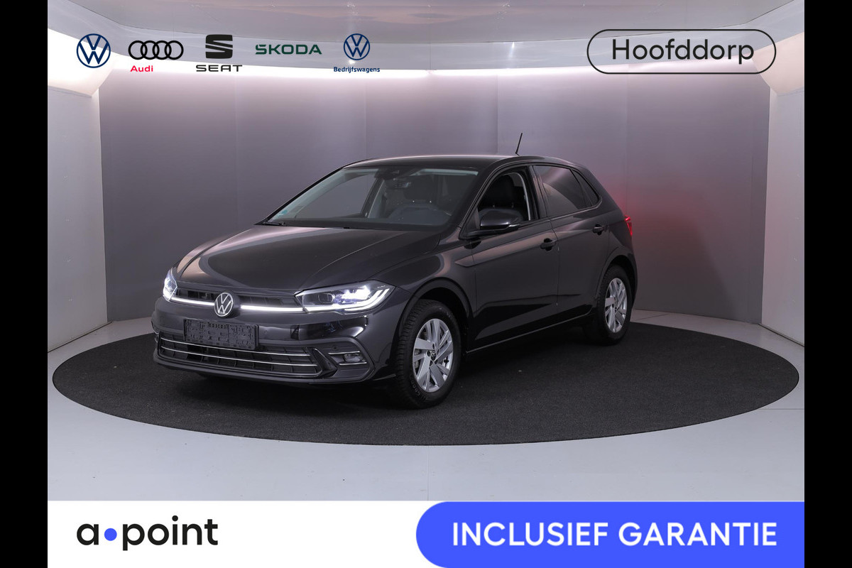 Volkswagen Polo 1.0 TSI Style 95 pk Automaat (DSG) | Navigatie | Parkeersensoren | Adaptieve cruise control | Matrix LED koplampen | Stoelverwarming |